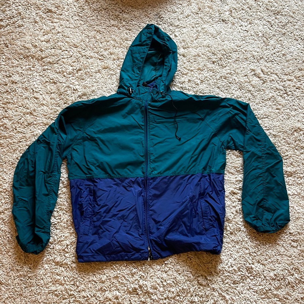 Vintage blue and green windbreaker- Crest Signature Collection (size:L)